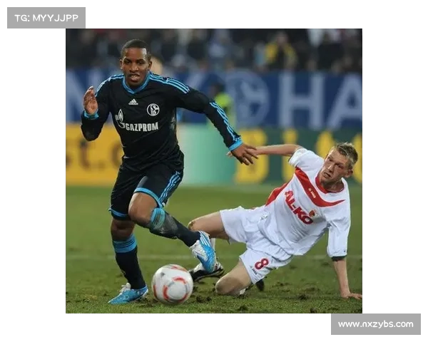 法尔范在沙尔克04五个踢球位置的战术意义与球队贡献解析