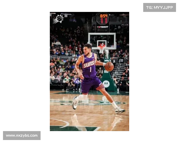 德文·布克在赛场上展现的决心与毅力铸就英雄之路