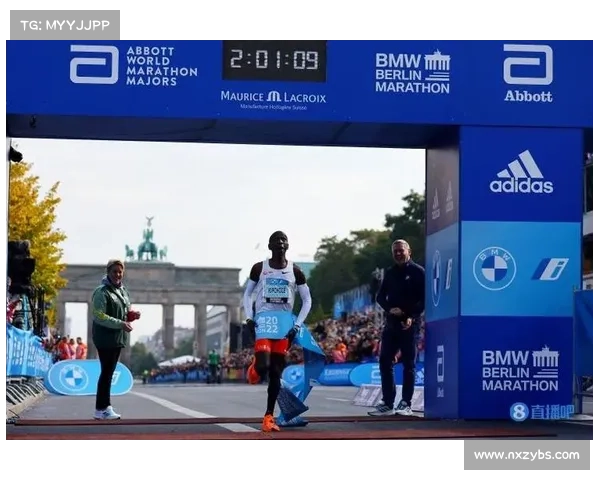 打破马拉松世界纪录的重要时刻回顾及其背后的传奇故事 打破马拉松世界纪录的重要时刻回顾及其背后的传奇故事